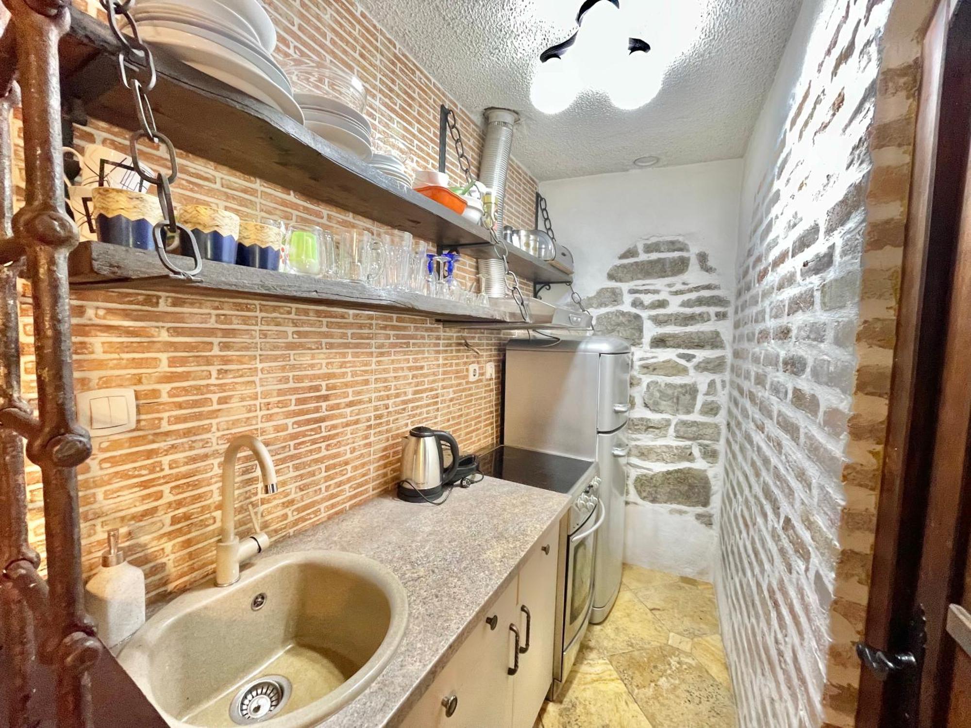 Old Town House With Private Garden *